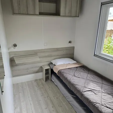 Campsite Mobil Les Viviers 8 Personnes