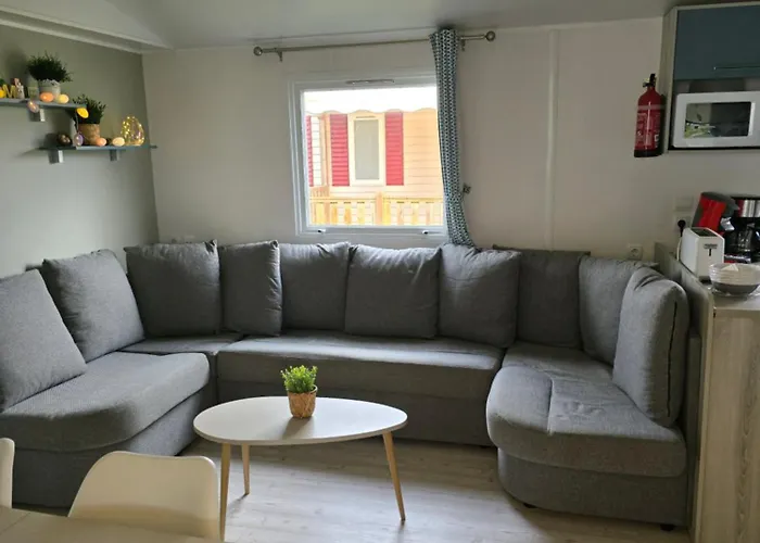 Campingplatz Mobil Les Viviers 8 Personnes *